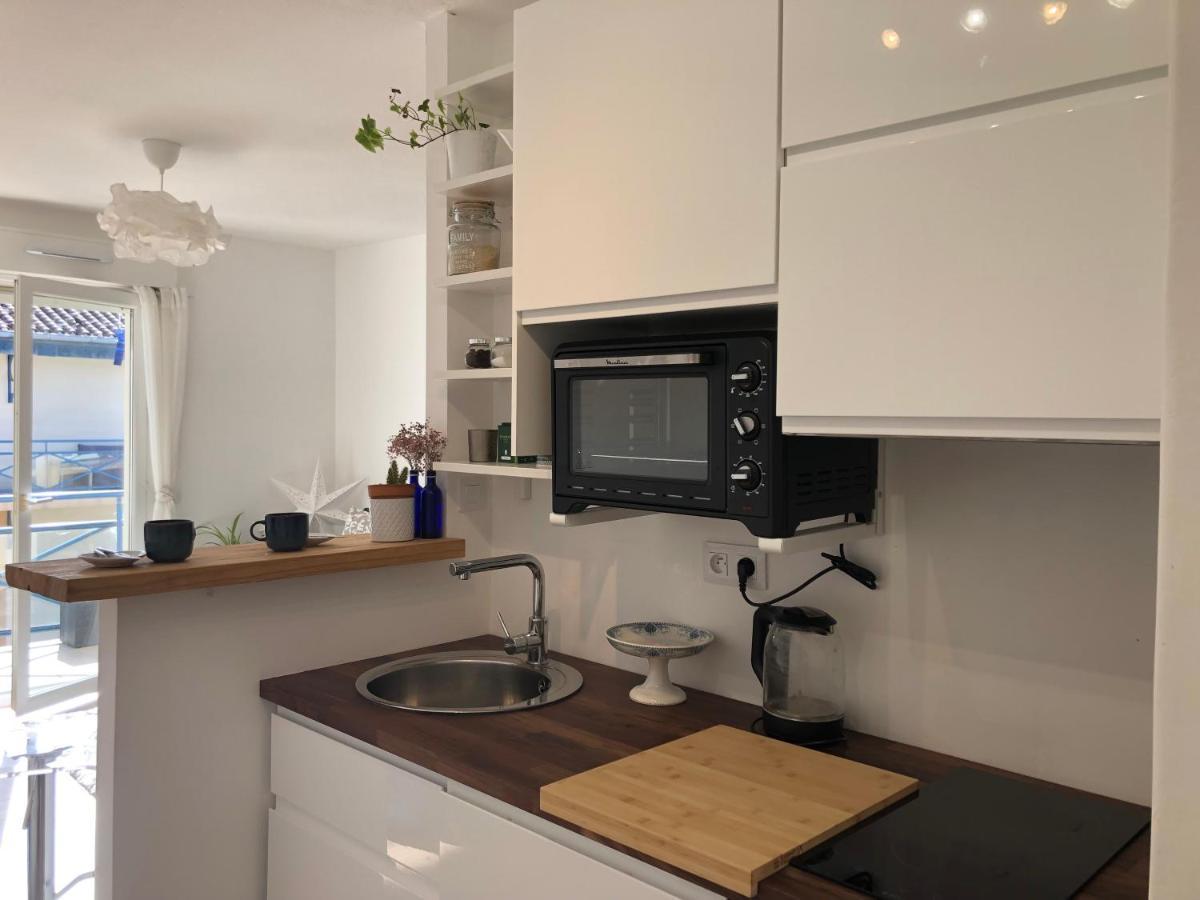 Cosy Avec Piscine A Appartement *